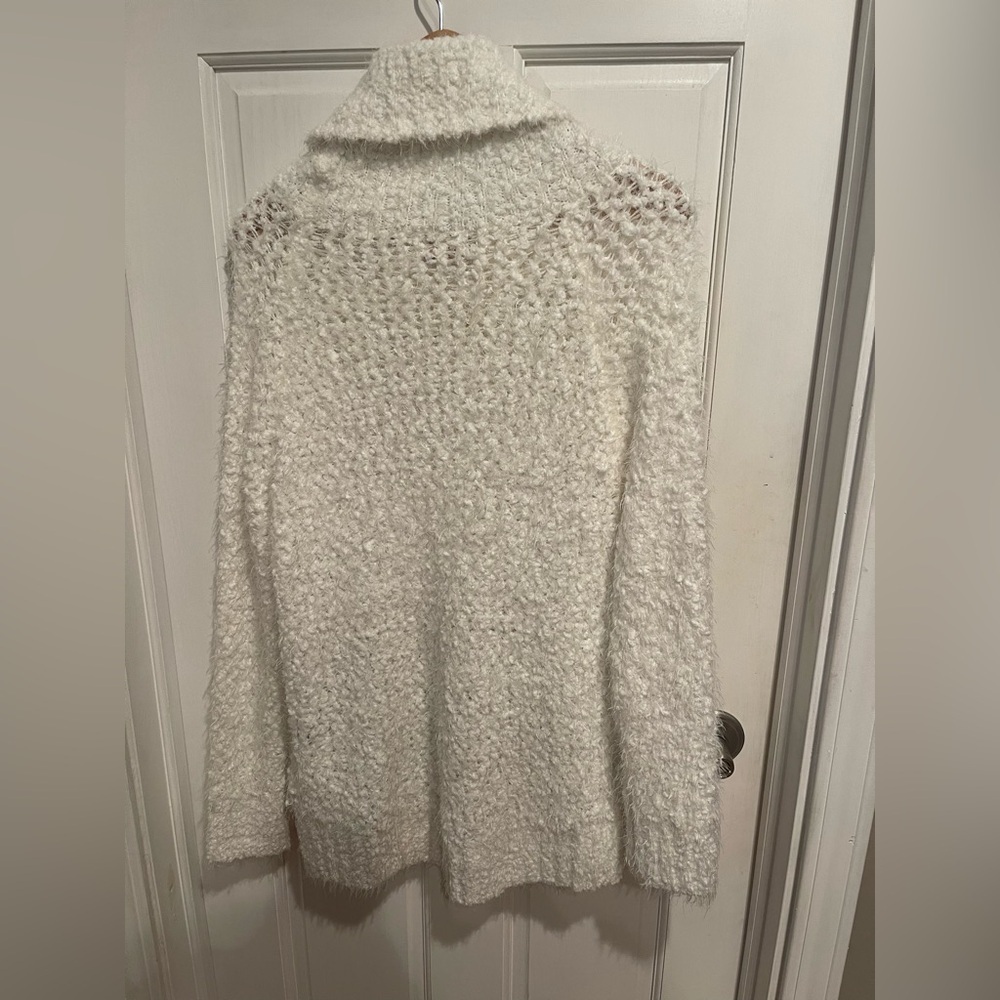 POL From Anthropology Elegant White Turtleneck Sweater S - Picture 5 of 5